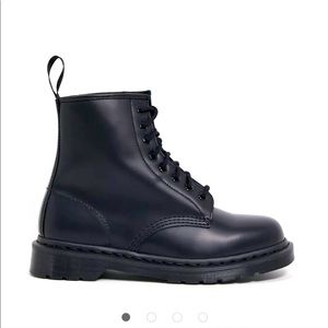 NEW Doc Martens Mono 1460 Boots